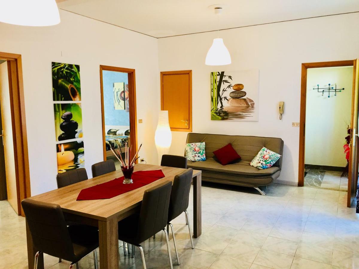 شقة Casa F. I. روكالوميرا المظهر الخارجي الصورة